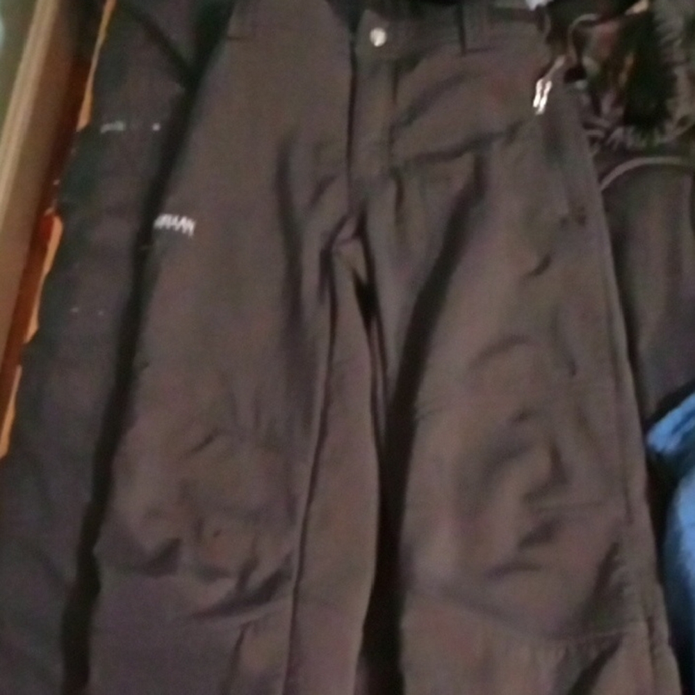 Magellan Outdoors Black Cargo Pants Durable Outdoor Wear